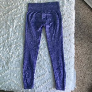 Gymshark women’s purple vital seamless leggings M
